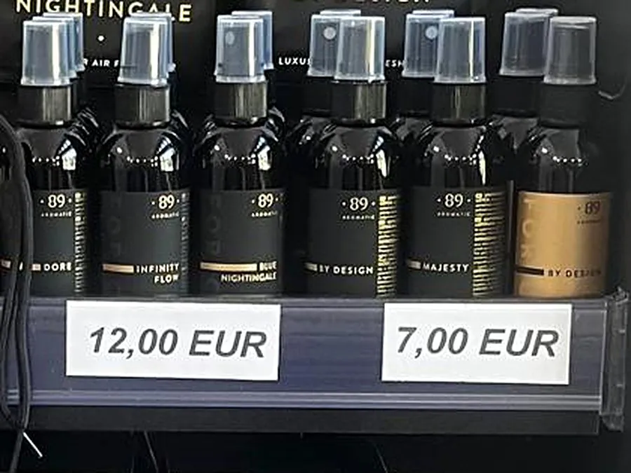 89 Aromatic smaržas salonam (aerosols)