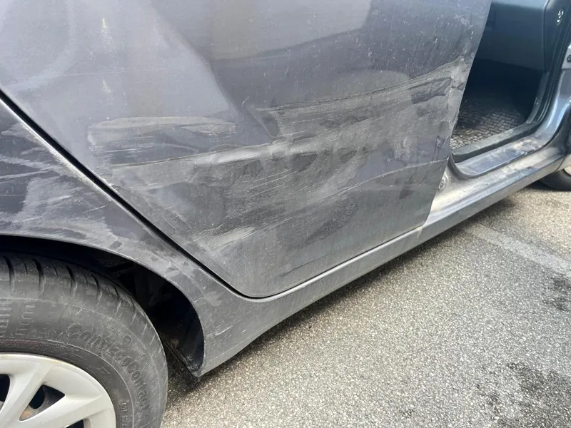 Auto bojājumi pirms remonta