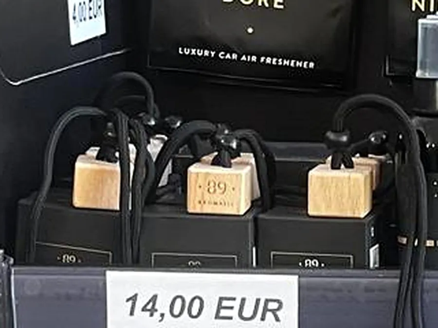 89 Aromatic piekaramās auto smaržas